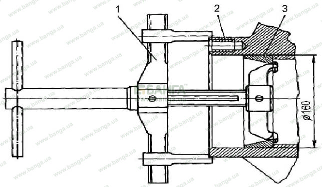 Выпрессовка наружных колец подшипников ступиц КрАЗ-6510, КрАЗ-65101
