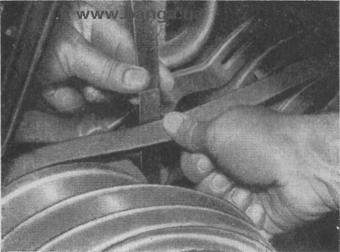 Проверка натяжения ремня привода генератора КрАЗ-219 КрАЗ-221 КрАЗ-222 КрАЗ-214