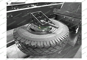 Установка запасного колеса под рамой КрАЗ-6236 С4