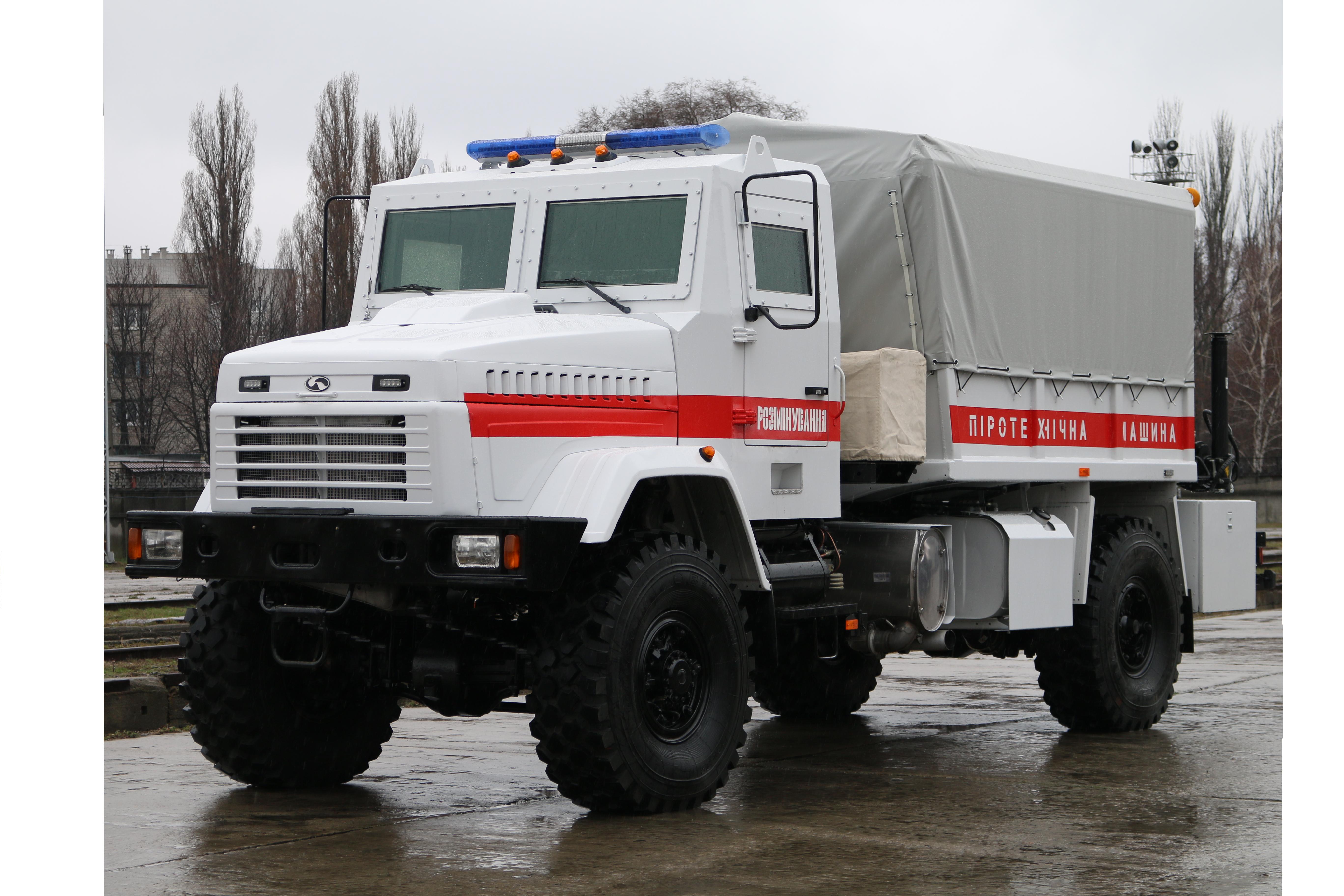 спецавтомобиль КрАЗ-5233ВЕ с колесной формулой 4х4 для спасателей